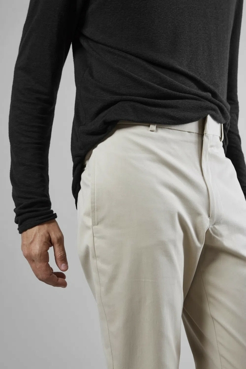 0033216-017 CALÇA RESERVA SARJA EM ALFAIATARIA KHAKI