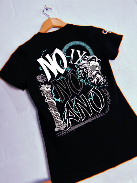 CAMISETA ZEUS COM RAIOS (NONO ANO) - comprar online