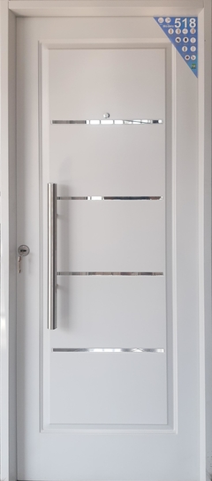 Puerta inyectada 518