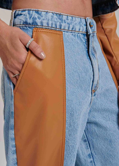 CALÇA JEANS WIDE LEG HIGH AMARELO