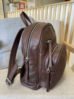 MOCHILA CLARA CHOCOLATE