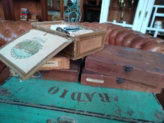 Antiguas Cajas de Habanos en Madera Selladas. en internet
