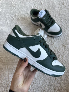 NIKE SB DUNK - GRINGA