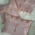 Kit decorativo rosa - xale decorativo peseira com cristais + almofadas - comprar online