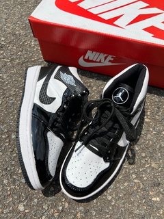 Nike Air Jordan 1 Mid “Carbon Fiber” - comprar online