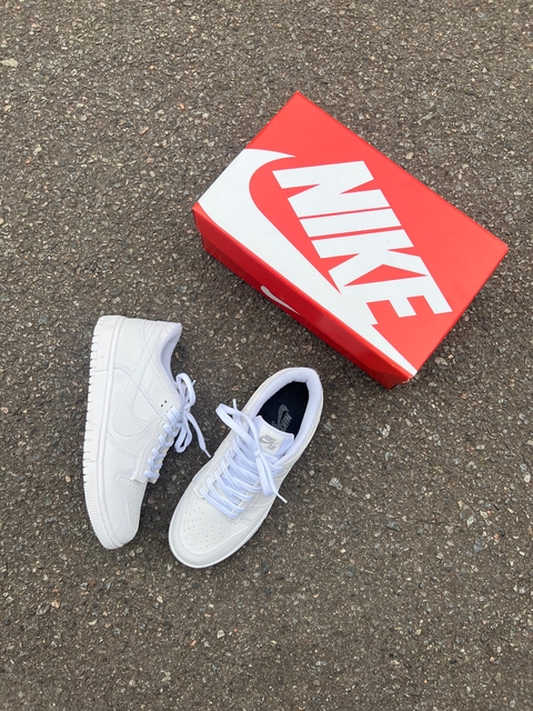 Nike SB Dunk Low “Triple White”