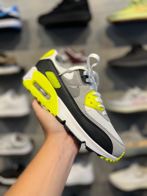 Nike Air Max 90 Volt