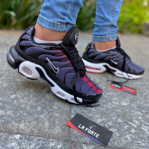 TÊNIS AIR MAX PLUS GRAFITE/VERMELHO - comprar online