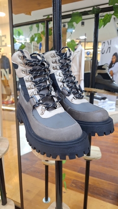 BORCEGO CUERO - comprar online