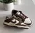 Tênis Nike - Dunk Low - Marrom