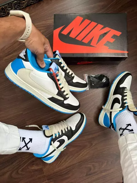 Jordan TRAVIS SCOTT- blue Ref 773