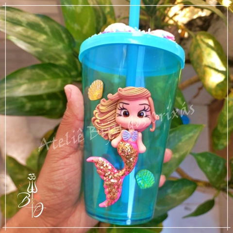 Copo erê menina da Praia Personalizado tema doces Praia Azul e colorido - Pronta Entrega