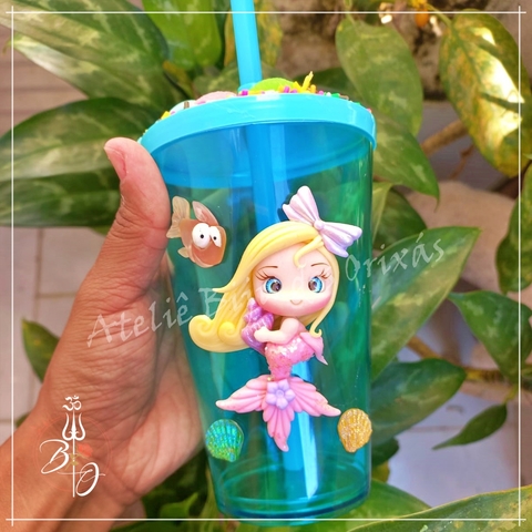 Copo erê menina da Praia sereia Lorinha Personalizado tema doces Praia Azul e colorido - Pronta Entrega