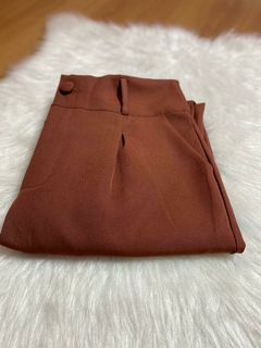 Calça Cenoura - Tam G
