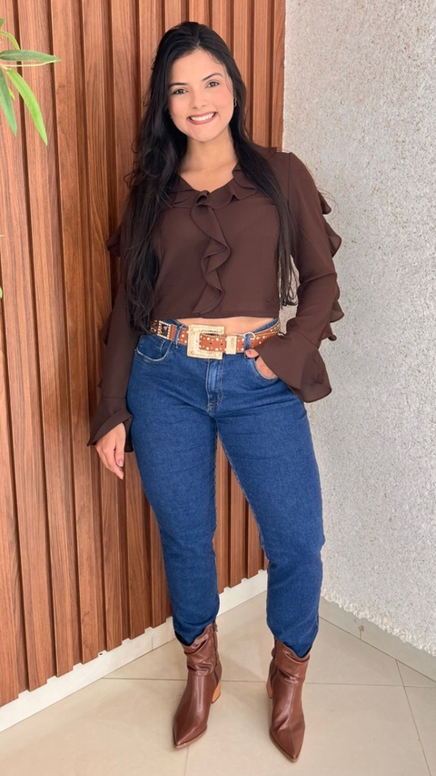 Blusa Julia Manga Longa Decote V Com Babado Crisconf