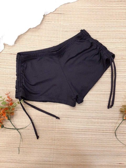 SHORTS PRAIA e POLE DANCE BIONDA