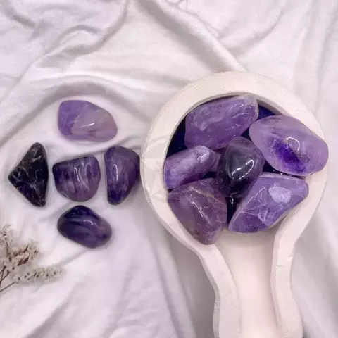 PIEDRAS ROLADAS AMATISTA ECONÓMICAS 100 GRS - comprar online