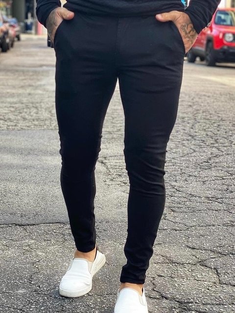 CALÇA ALFAIATARIA DE SARJA PRETA
