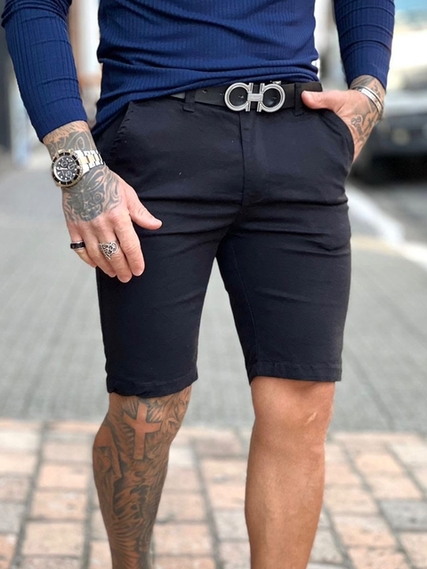 BERMUDA ALFAIATARIA DE SARJA - PRETO