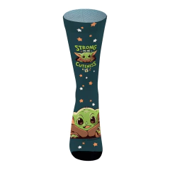 Meias Divertidas Cano Alto Baby Yoda na internet