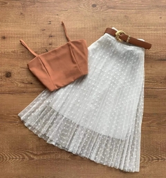 Saia midi plissada de tule poá - comprar online