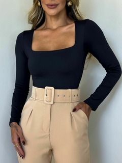 Body decote quadrado manga longa