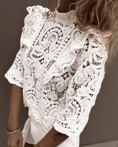 Blusa Ciara White en internet