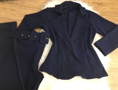 Conjunto Profissional Blazer e Calça Skinny Plus GG na internet