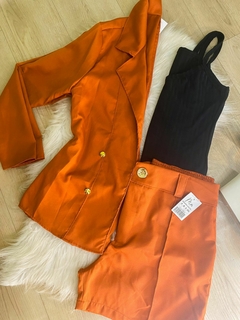 Conjunto Blazer e Short Alfaiataria - Caramelo