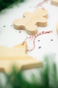 ENFEITES NATALINOS PINUS - comprar online