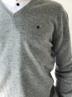 sweater gris Sizebay