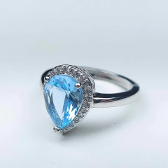 Anel em prata com Topázio Azul e Zircônia 0103881A0151