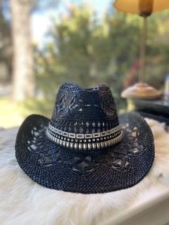 Sombrero Bird