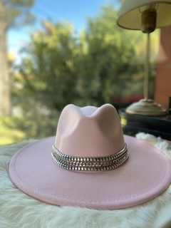 Sombrero Born
