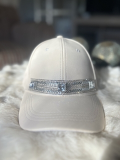 Cap member