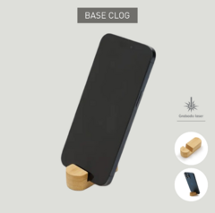 Base de madera para celulares con logo