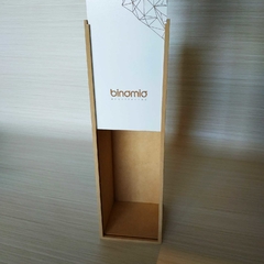 CAJA PARA 1 VINO PERSONALIZADA - Ay Caramba Merchandising