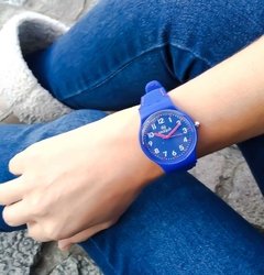 Reloj Blaquè BQ-158A Malla de caucho azul para dama en internet