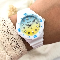 Reloj Tressa Joy-d-3 TR-015 malla de caucho Blanco sumergible para dama