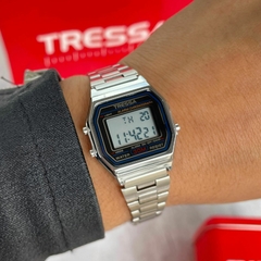 Reloj Tressa Grappa-m-1 malla de metal plateado digital Vintage para dama