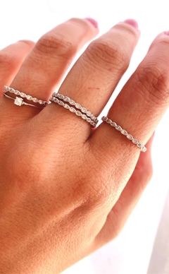 Aliança microzircônias Ródio - comprar online