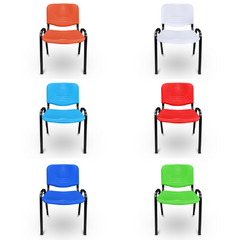 Conjunto de sillas apilables Tex Colores en diferentes colores: naranja, blanco, azul, rojo y verde.