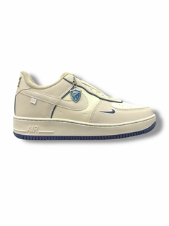 Nike Air Force F1 na internet