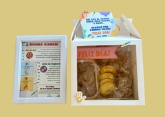Caja de regalo Día de las maestras jardineras (y de los maestros jardineros también) Tamaño pequeño - comprar online