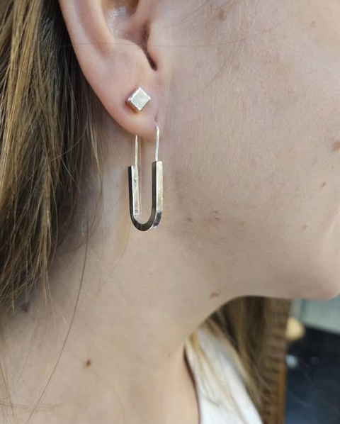 Brinco Argola Alfinete em prata 925