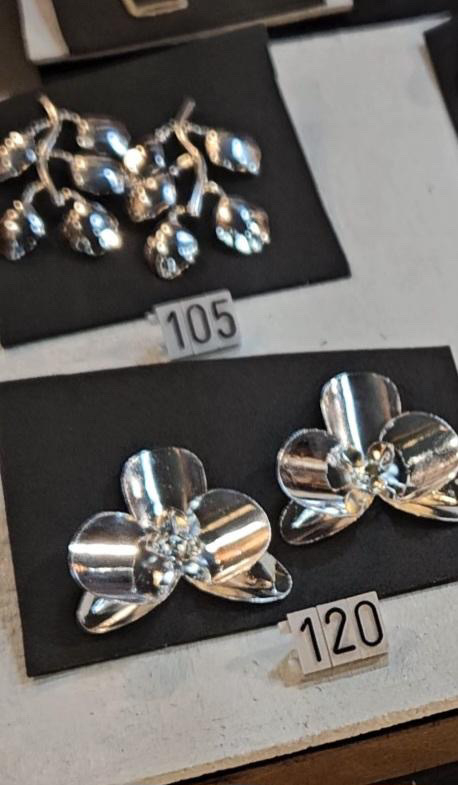 Brincos Orquídes e Ramos