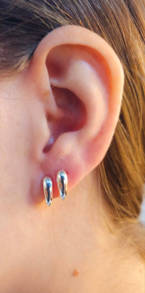 Brincos gotas duplas em prata 925