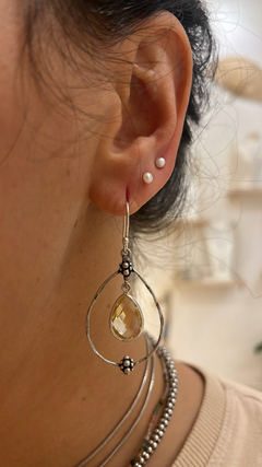 BRINCO HIPPIE CHIC GOTA PEDRA NATURAL - 925 - Bentevi joias