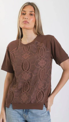 REMERA BRODERIE IMPORTADA - VOKU