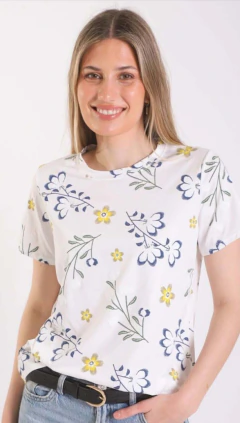 Imagen de REMERA ENGOMADA IMPORTADO